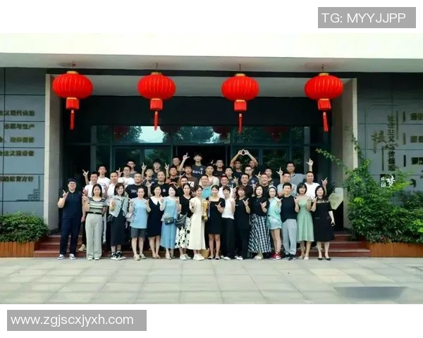 武汉羽毛球队崛起之路：从默默无闻到杯赛荣耀的成长历程