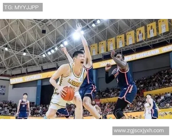 上海篮球队的默契配合揭秘:从战术到团队精神的深度解析